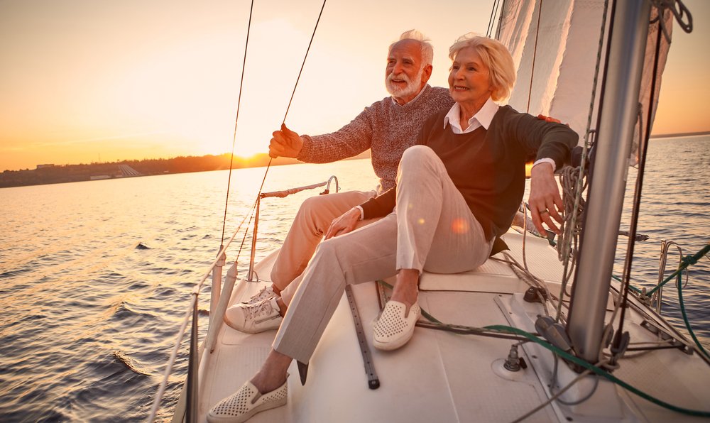 Beautiful,And,Happy,Senior,Couple,In,Love,Sitting,On,The